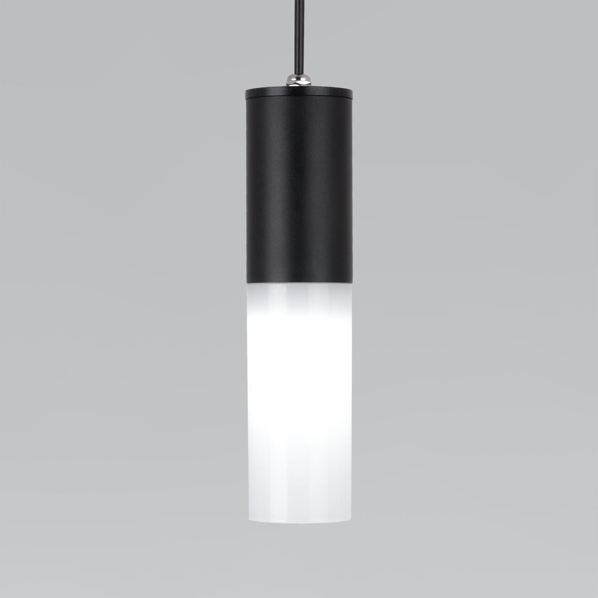 Уличный подвесной светильник Elektrostandard Glas 5602 TECHNO черный a062780