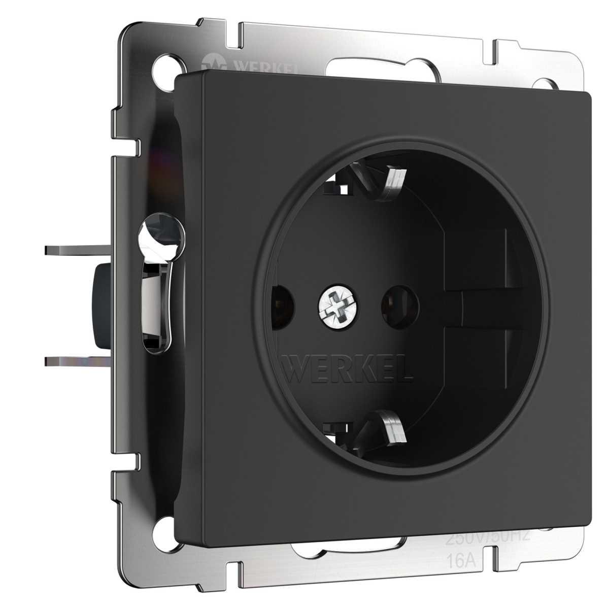 Розетка с заземлением Werkel черный матовый W1171008 4690389156878