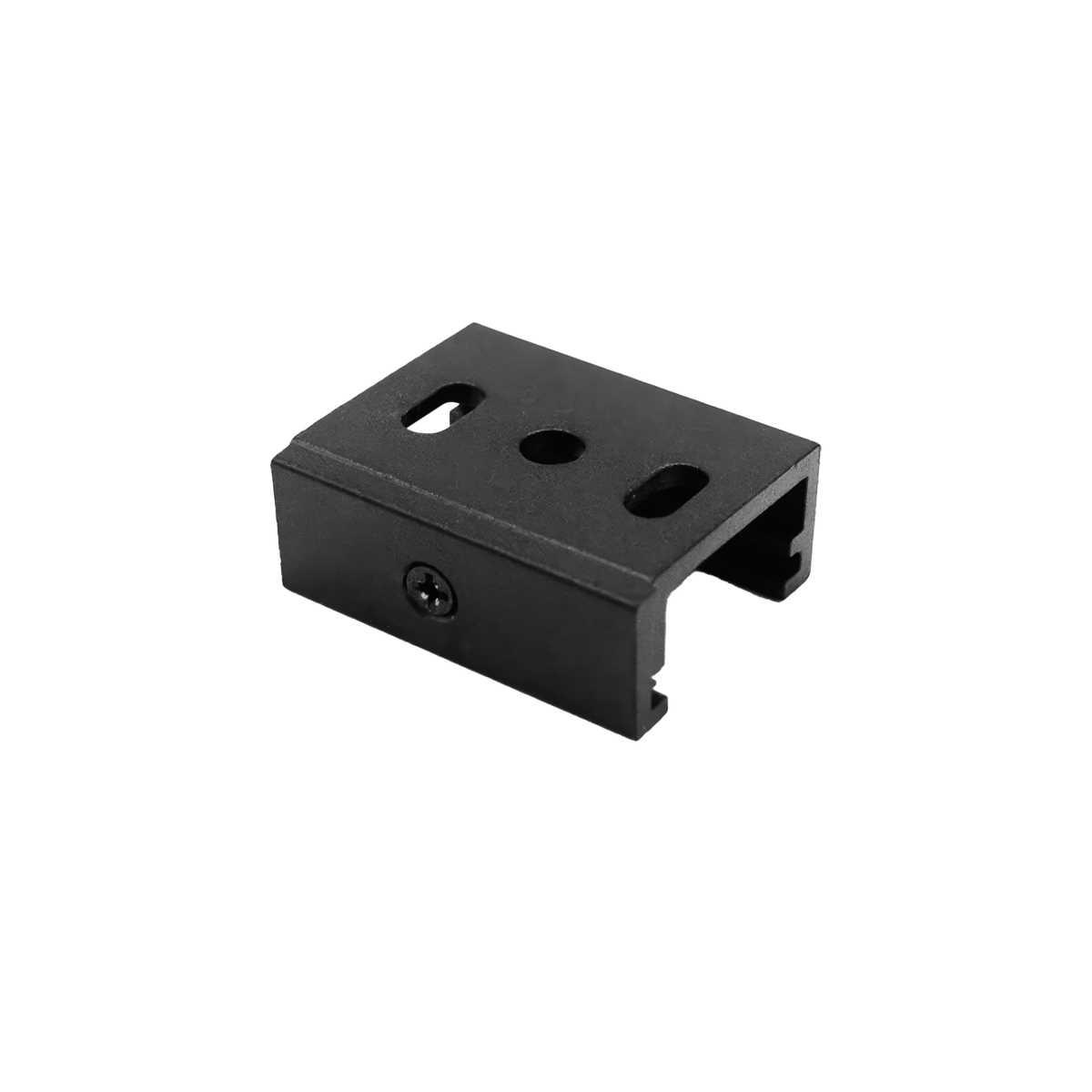 Скоба крепежная тип D к треку 5040xx-(F)/(R) Lightstar Quattro 504197-00