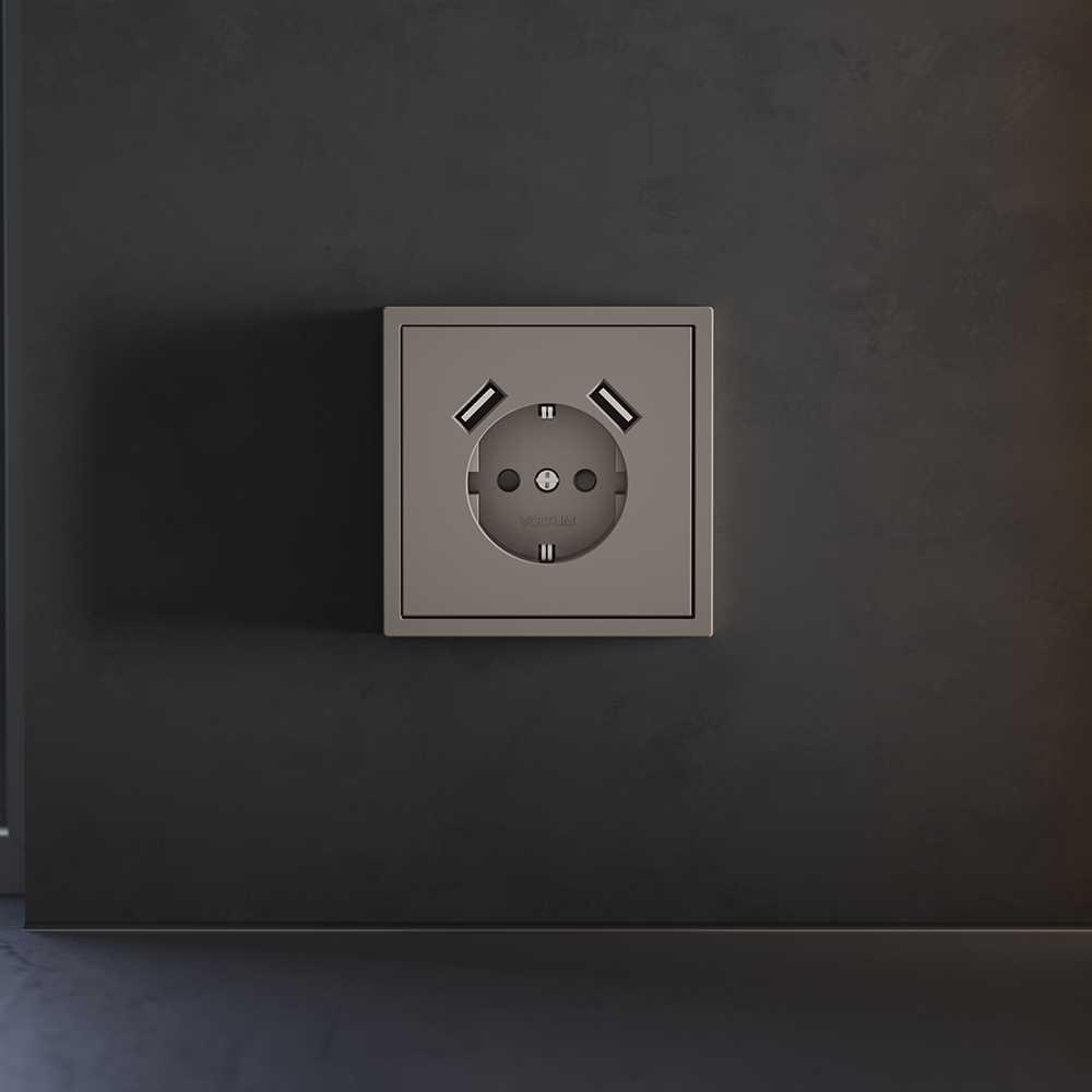 Накладка для розетки с заземлением и защитными шторками, с USB A+A, S70 (капучино) Voltum VLS000914