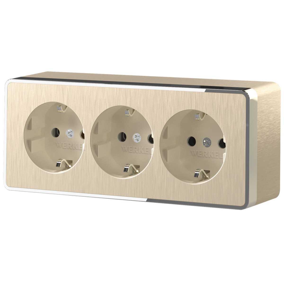 Розетка тройная с/з со шторками Werkel Gallant шампань рифленый W5073110 4690389163883
