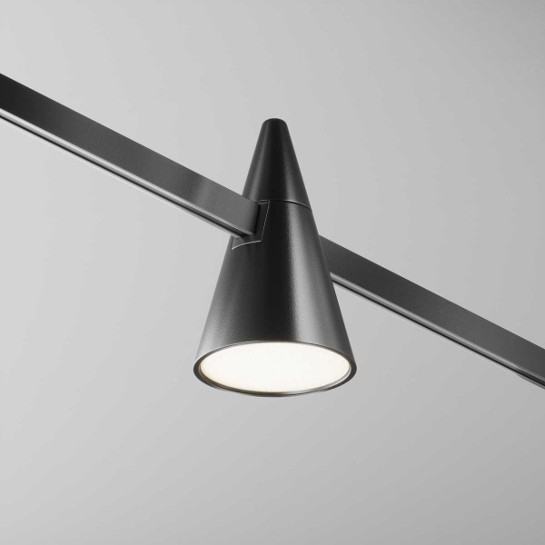 Трековый светильник Maytoni Technical TR146-1-5W3K-B