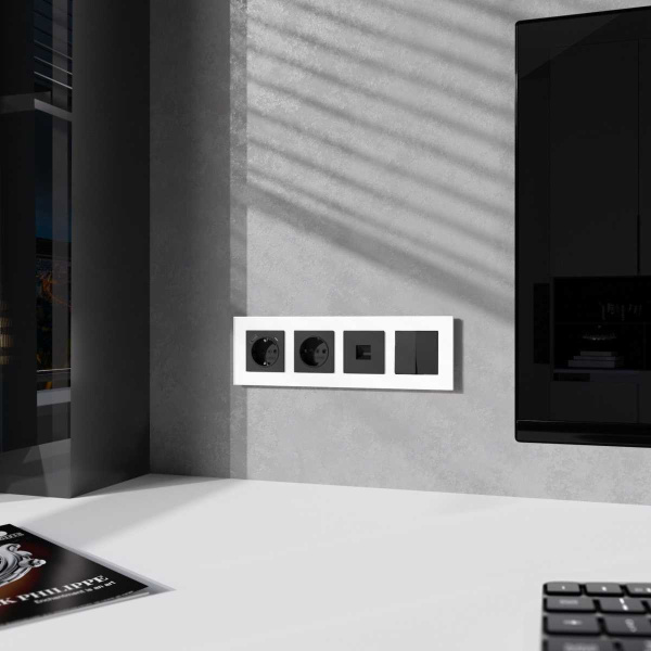 Розетка с заземлением Werkel черный матовый W1171008 4690389156878