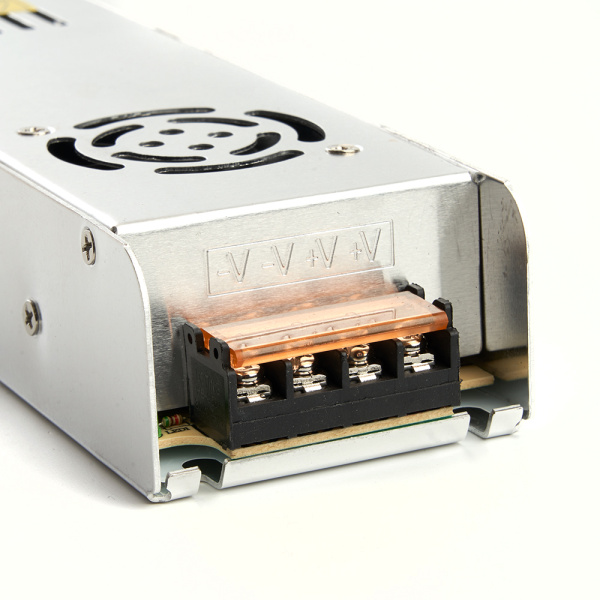 Блок питания для светодиодной ленты Feron 24V 350W IP20 15A LB019 48048