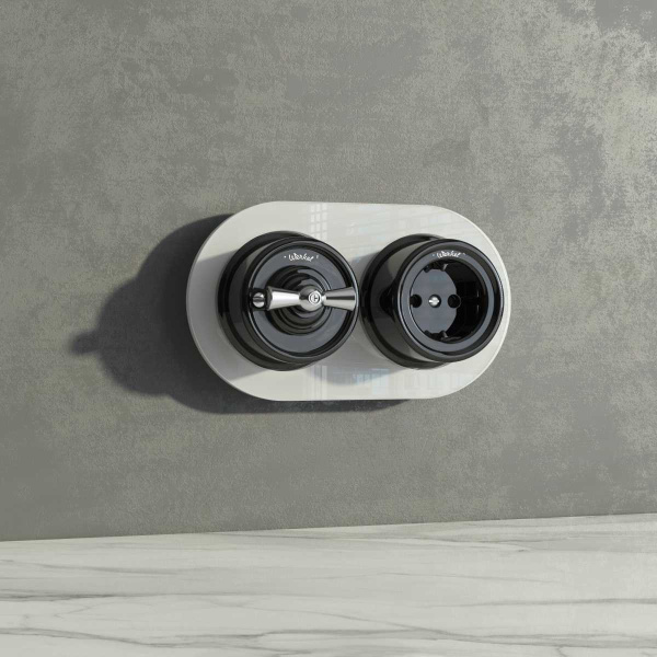 Выключатель двухклавишный на 4 положения Werkel Ретро черный W5620008 4690389166747