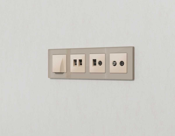 Лицевая панель AMBRELLA VOLT ALFA AP3325