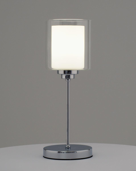 Настольная лампа Moderli Maximilian V11132-1T