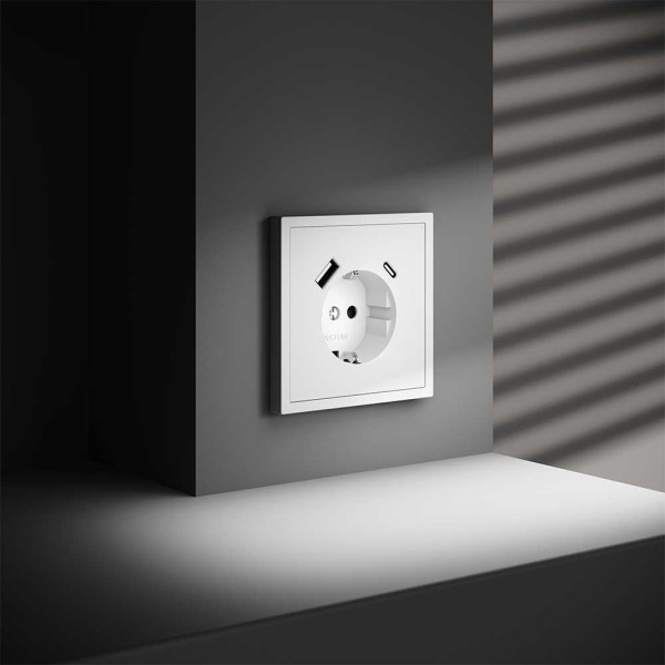 Розетка встраиваемая Voltum S70 с заземлением и защитными шторками, 16А, с USB, A+С, (белый матовый) VLS040502