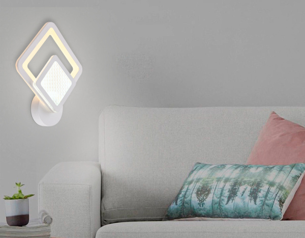 FA4284 Настенный светодиодный светильник FA4284 WH белый 14W 260*300*60