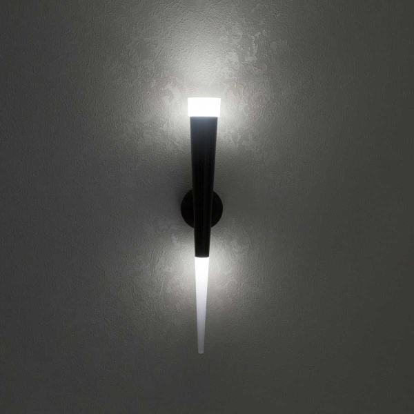 Настенный светильник Citilux Вегас CL227311