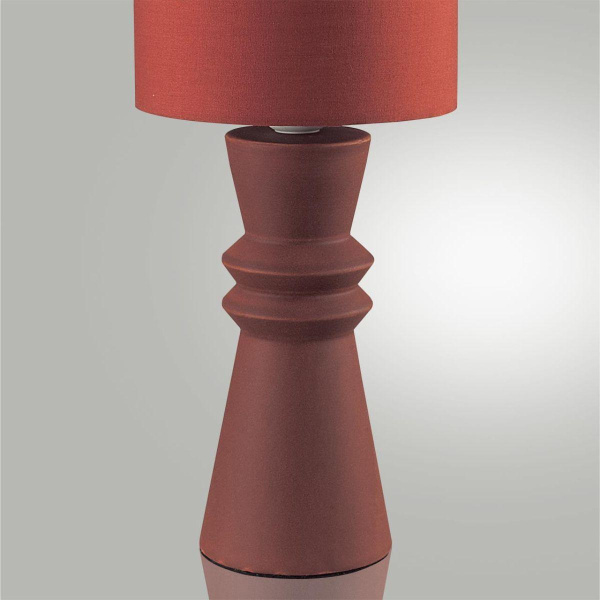 Настольная лампа Lumion Moderni Segi 8131/1T