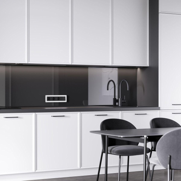 Рамка Werkel Split на 4 поста белый/черный W0043068 4690389208249