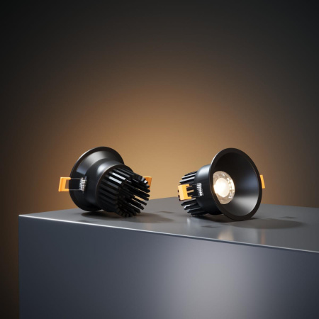 Встраиваемый светодиодный светильник Elektrostandard Lin 15266/LED 7W 3000K BK черный a063926