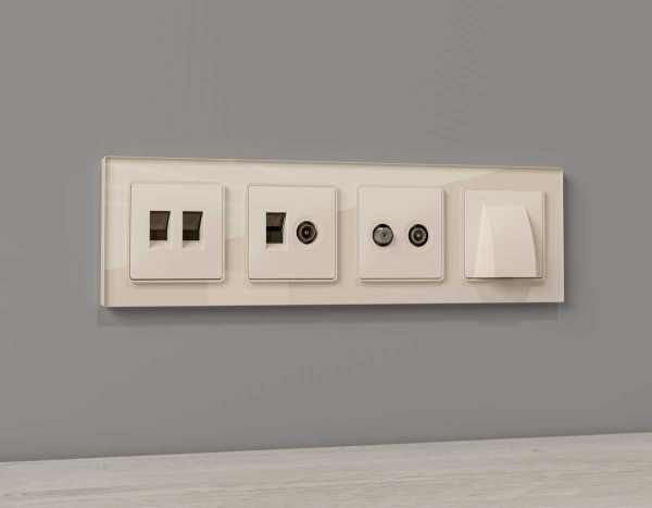 Лицевая панель AMBRELLA VOLT ALFA AP3325