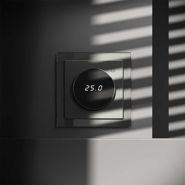 Терморегулятор электронный Voltum S70 с индикацией и датчиком, для теплого пола, (титан) VLS070106