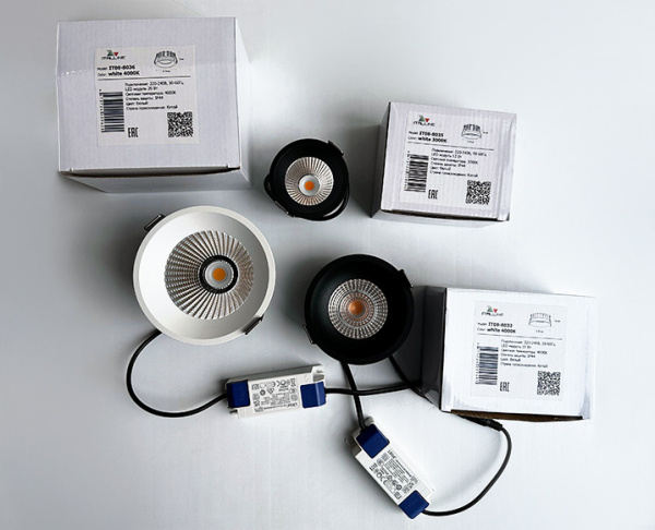 Встраиваемый светодиодный светильник Italline IT08-8036 white 4000K-4190-4192