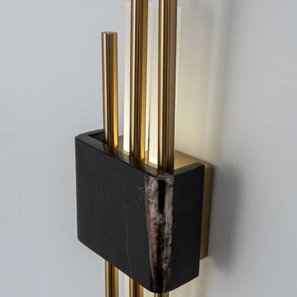 Настенный светодиодный светильник Modelux ML.567.04