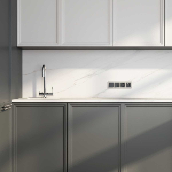 Рамка на 4 поста Werkel Favorit дымчатый W0041117 4690389160042