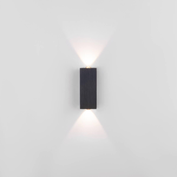 Настенный светодиодный светильник Elektrostandard Petite LED 40110/LED черный a056599