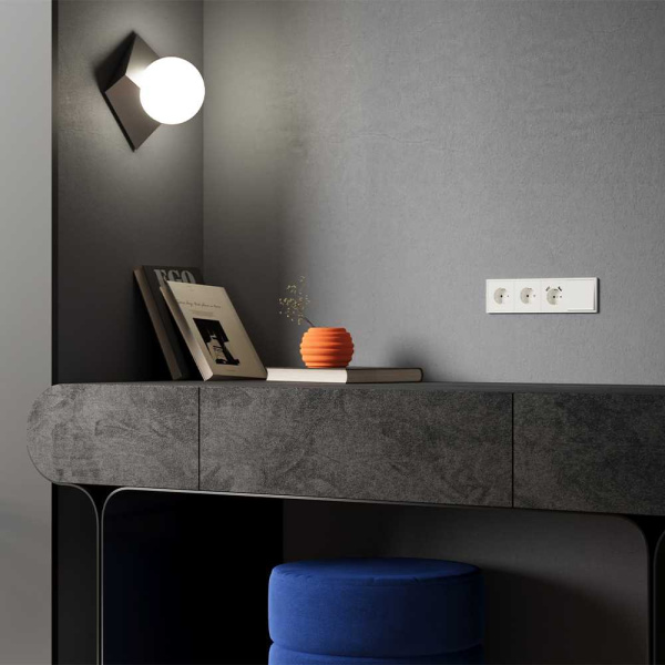 Накладка для розетки с заземлением и защитными шторками, S70 (хлопок) Voltum VLS000713