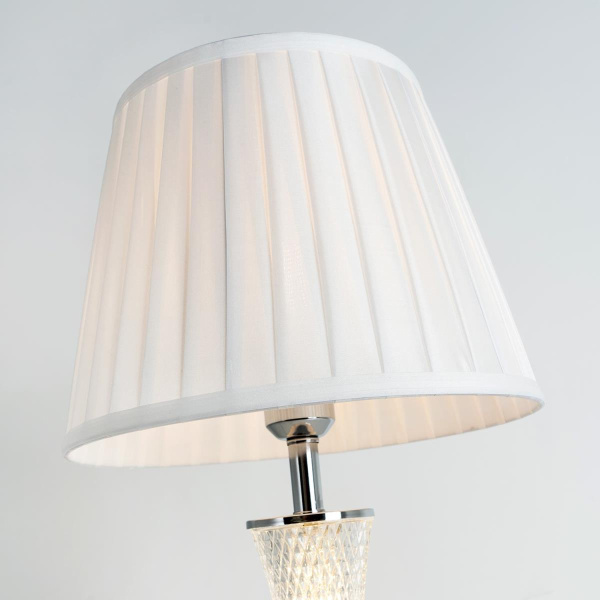 Настольный светильник LED4U L6161 CR