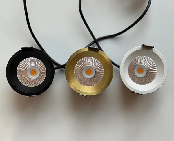 Встраиваемый светодиодный светильник Italline IT08-8035 black 3000K