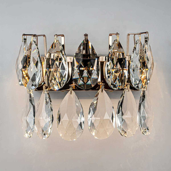 Настенный светодиодный светильник Modelux ML.6900.300 GD