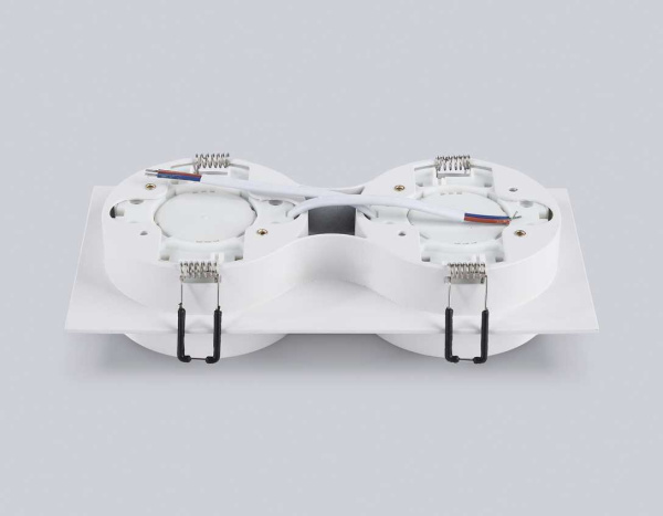 Светильник встраиваемый Ambrella Light TN6711