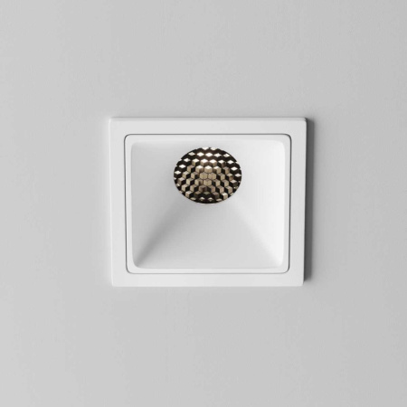 DL043-01-10W4K-SQ-W-1 Встраиваемый светильник Alfa LED 4000K 10Вт 50°