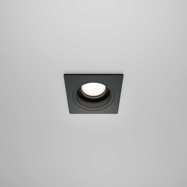 Встраиваемый светильник Maytoni Atom DL026-2-01B