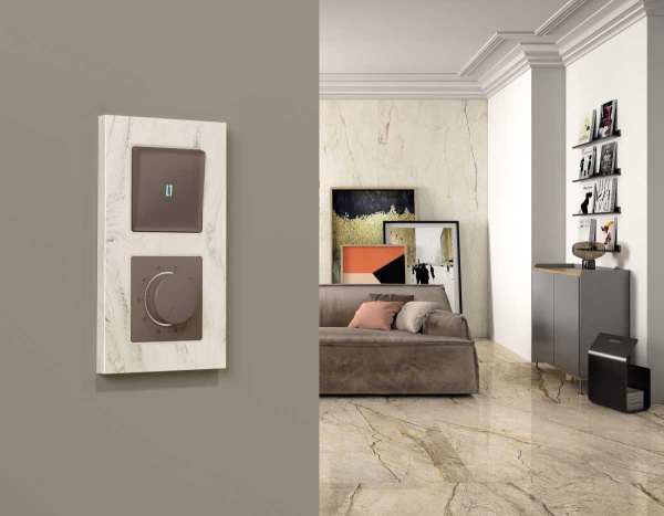 Лицевая панель AMBRELLA VOLT ALFA AP6357