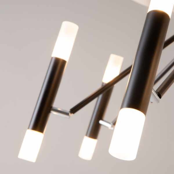 Потолочная люстра Maytoni Vigo MOD620CL-16B