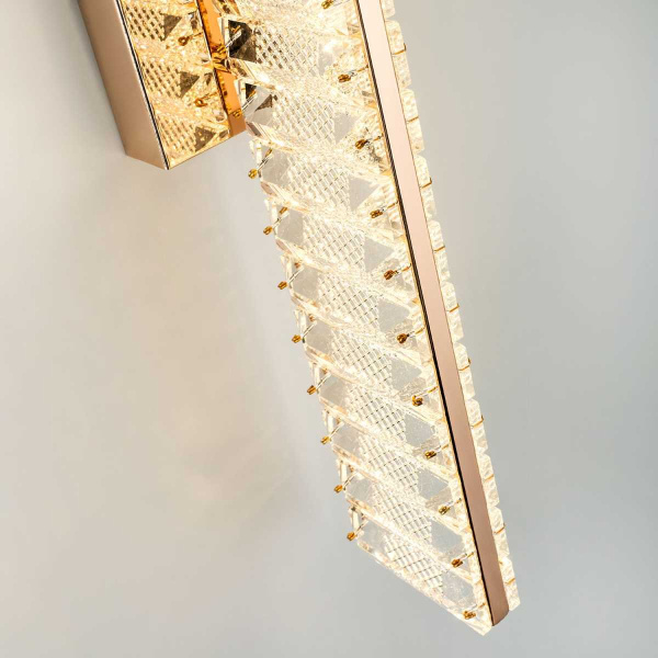 Настенный светодиодный светильник Modelux ML.752.01 GD