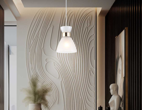 Светильник подвесной со стеклянным плафоном Ambrella light Traditional TR3401