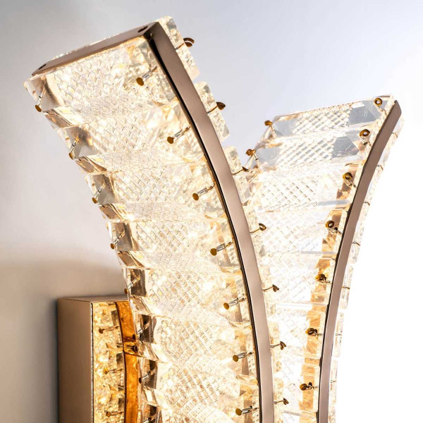 Настенный светодиодный светильник Modelux ML.759.02 GD