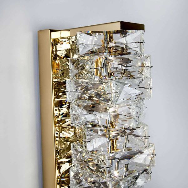 Настенный светодиодный светильник Modelux ML.541.500 GD