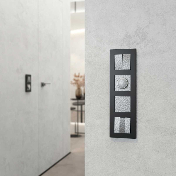 Выключатель Werkel Hammer двухклавишный серебряный W1220006 4690389162299