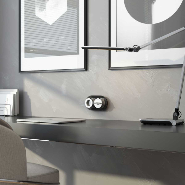 Розетка с заземлением Werkel Vintage серебро матовый/хром W5871054 4690389174735