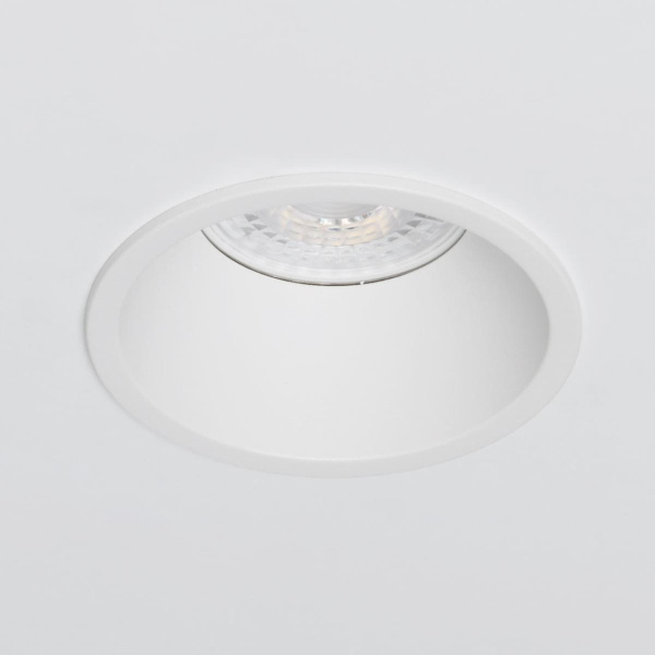 Потолочный светильник De Markt Прайм 850010101