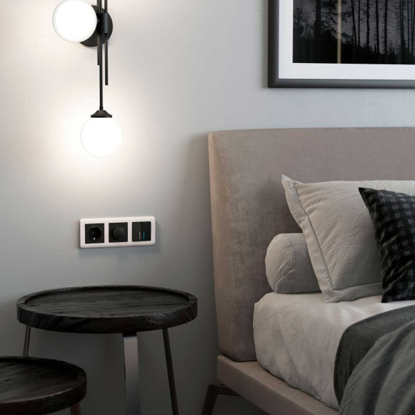 Рамка на 3 поста Werkel Stream перламутровый W0032113 4690389162312