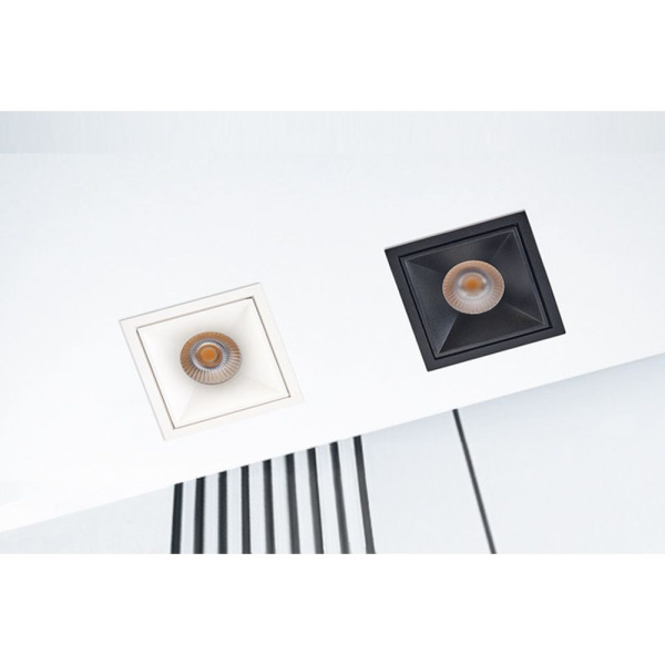 Встраиваемый светильник Italline IT06-6020 black 3000K + IT06-6021 black
