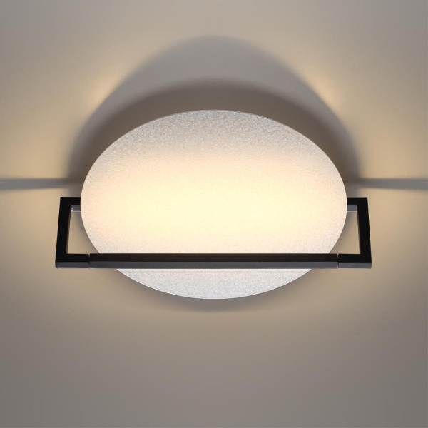 Настенно-потолочный светодиодный светильник Odeon Light Hightech Lunar 7015/15WL