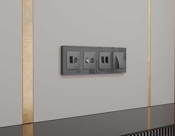 Лицевая панель AMBRELLA VOLT ALFA AP6658