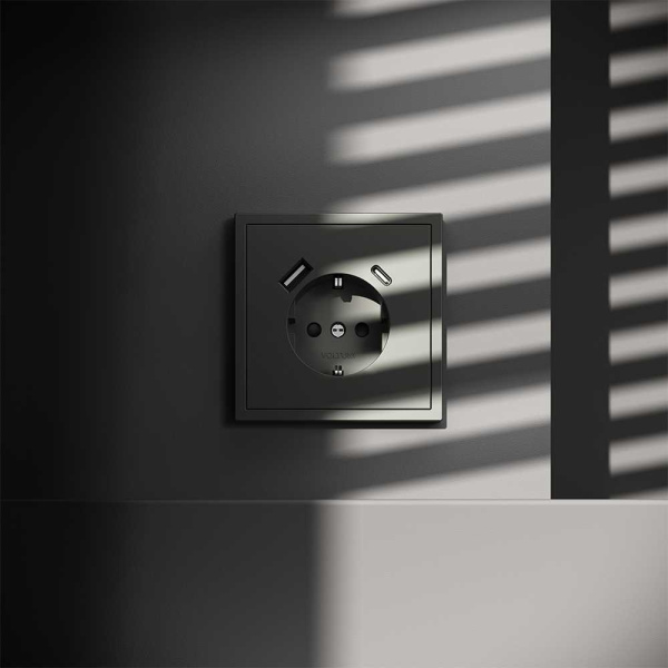 Розетка встраиваемая Voltum S70 с заземлением и защитными шторками, 16А, с USB, A+С, (титан) VLS040506