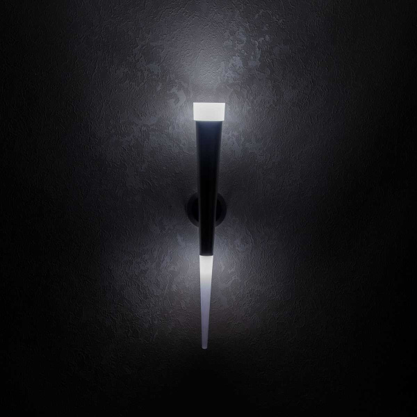 Настенный светильник Citilux Вегас CL227310