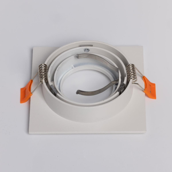 Потолочный светильник De Markt Прайм 850012601