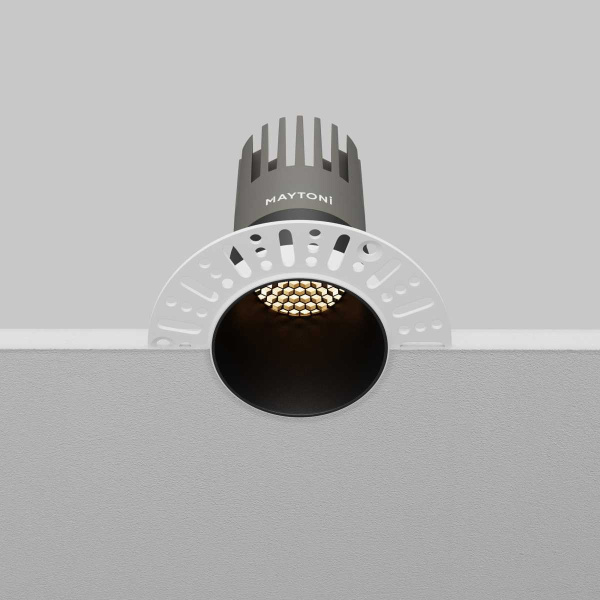 Встраиваемый светильник Maytoni Technical Downlight Dip DL120-10W-3K-TRS-B