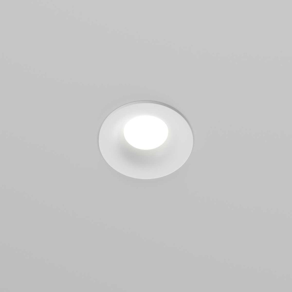 Встраиваемый светильник Maytoni Technical DL027-GU10-W