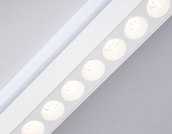 Трековый светодиодный светильник Ambrella light Track System GL6712