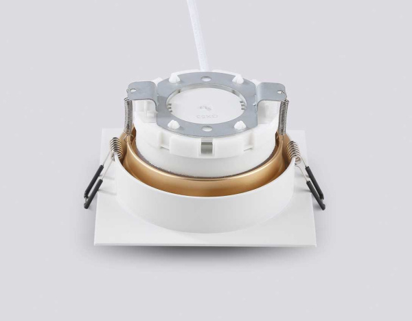 Встраиваемый светильник Ambrella light TECHNO SPOT TN52338